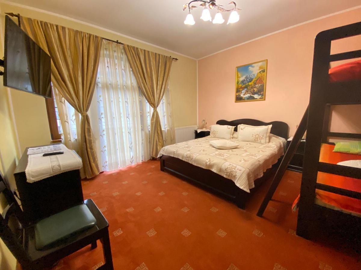 Pensiunea Crocus - Sauna & Billiard Poiana Brașov Exterior foto