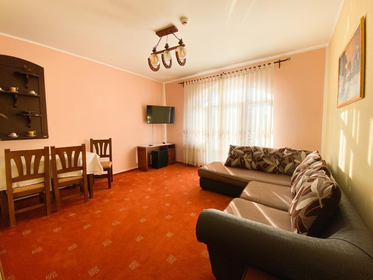Pensiunea Crocus - Sauna & Billiard Poiana Brașov Exterior foto